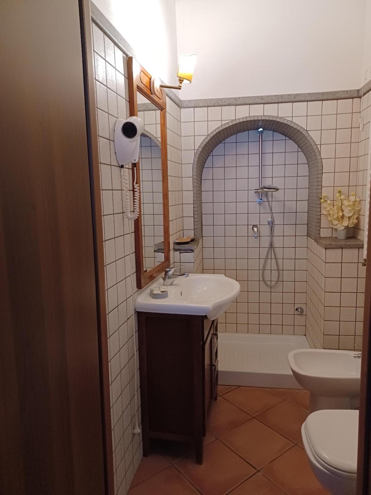 Апартаменты Casa Re.Ale Витербо Экстерьер фото
